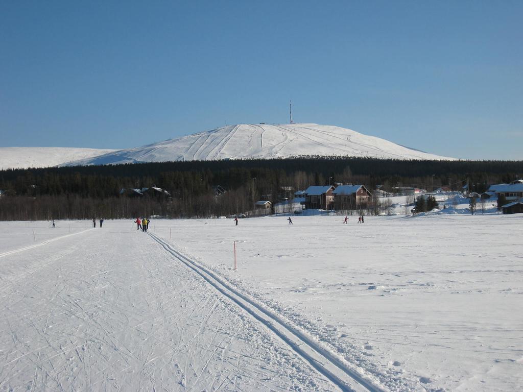 Lost Inn Cabins Äkäslompolo Exterior foto